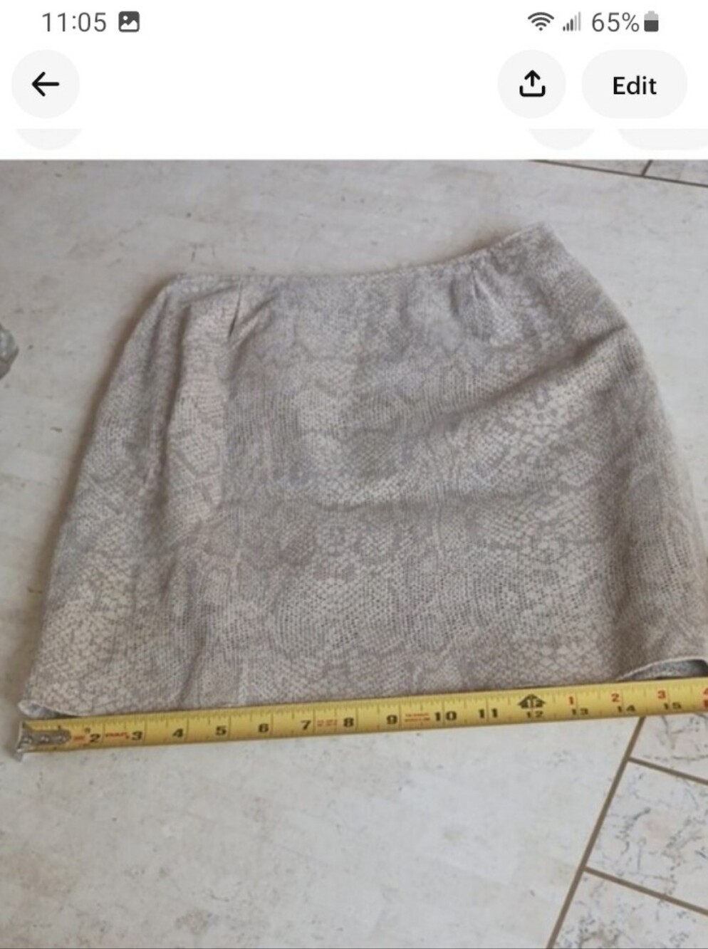 Vintage women's Leather skirt, U.S. size 2 Danier/Canada/-reptile Print - Picture 13 of 13